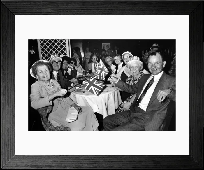 Framed Print : World War Two - Second World War - Celebrations to commemorate the 40th anniversary of VE Framed Print : World War Two - Second World War - Celebrations to commemorate the 40th anniversary of VE