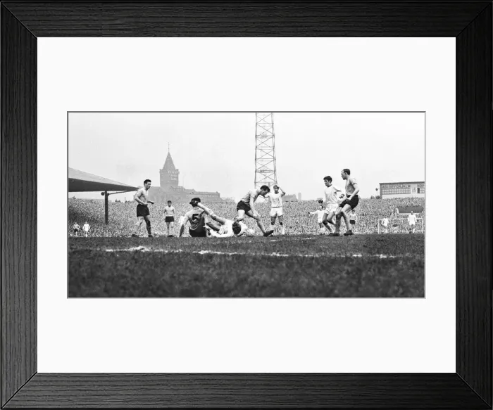 Framed Print : FA Cup Quater Final match at Old Tarfford. Manchester United 3 v Sunderland 3 Framed Print : FA Cup Quater Final match at Old Tarfford. Manchester United 3 v Sunderland 3