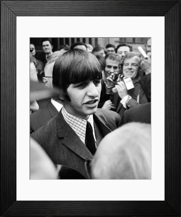Framed Print : Ringo Starr leaves University College Hospital, London after having his tonsils removed Framed Print : Ringo Starr leaves University College Hospital, London after having his tonsils removed
