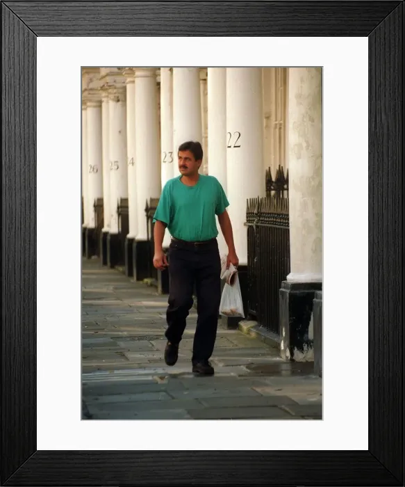 Framed Print : Dr Hasnat Khan January 1996 weby Framed Print : Dr Hasnat Khan January 1996 weby