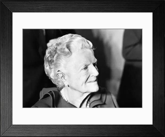 Framed Print : Lady Spencer Churchill celebrates her 89th birthday with a reception at the Banqueting