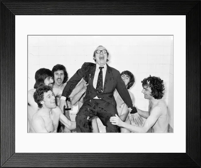 Framed Print : Luton Town 3 - 4 Sunderland, Division Two League match at Kenilworth Road