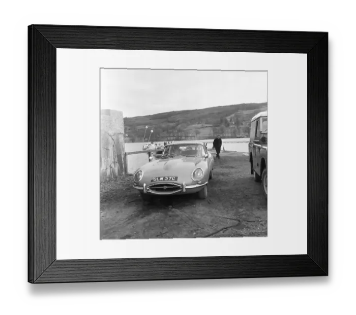 Framed Print : Donald Campbell Death, 4th January 1967. Donald Campbells E Type Jaguar Framed Print : Donald Campbell Death, 4th January 1967. Donald Campbells E Type Jaguar