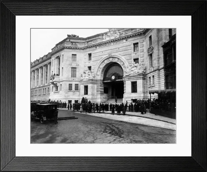 Framed Print : Queen Mary opening Waterloo Station in March 1922 Framed Print : Queen Mary opening Waterloo Station in March 1922