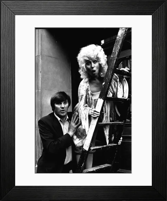 Framed Print : Carry-on actress Barbara Windsor with local comedian Spike Rawlings outside the Threatre Framed Print : Carry-on actress Barbara Windsor with local comedian Spike Rawlings outside the Threatre