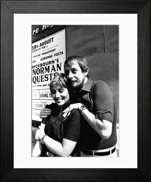Framed Print : Adrienne Posta and Derek Fowlds at the Theatre Royal, Newcastle where they are appearing Framed Print : Adrienne Posta and Derek Fowlds at the Theatre Royal, Newcastle where they are appearing