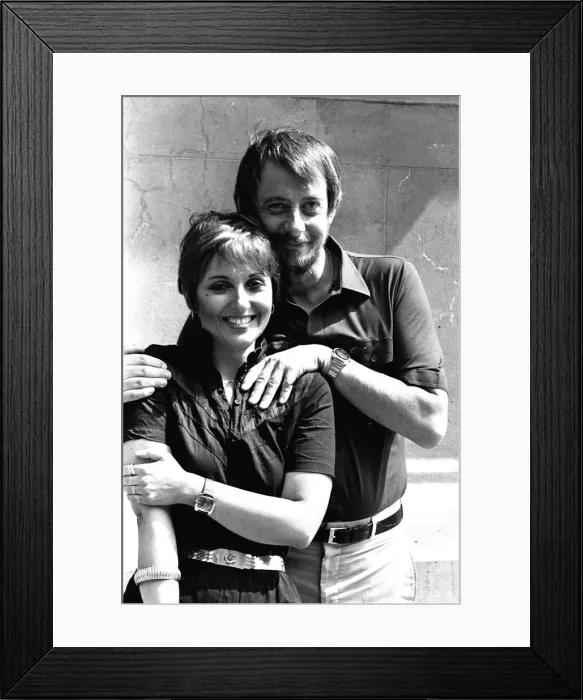 Framed Print : Adrienne Posta and Derek Fowlds at the Theatre Royal, Newcastle where they are appearing Framed Print : Adrienne Posta and Derek Fowlds at the Theatre Royal, Newcastle where they are appearing