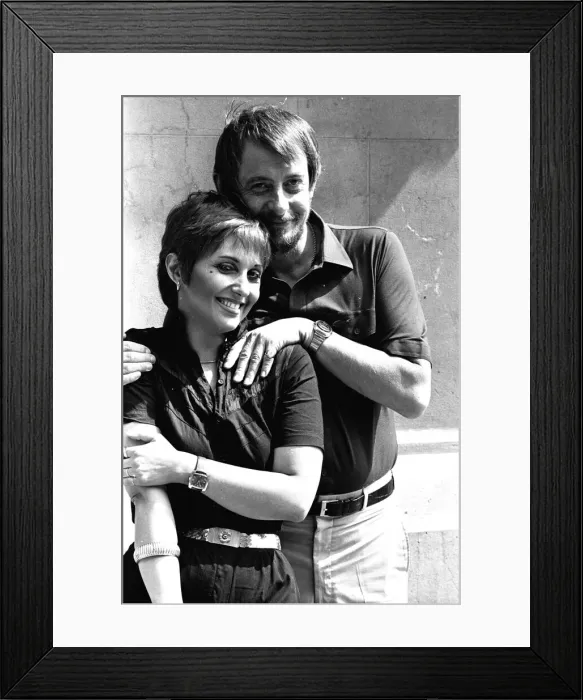 Framed Print : Adrienne Posta and Derek Fowlds at the Theatre Royal, Newcastle where they are appearing Framed Print : Adrienne Posta and Derek Fowlds at the Theatre Royal, Newcastle where they are appearing
