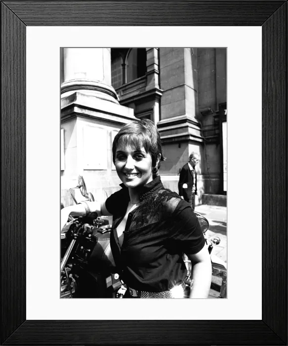 Framed Print : Adrienne Posta and Derek Fowlds at the Theatre Royal, Newcastle where they are appearing Framed Print : Adrienne Posta and Derek Fowlds at the Theatre Royal, Newcastle where they are appearing