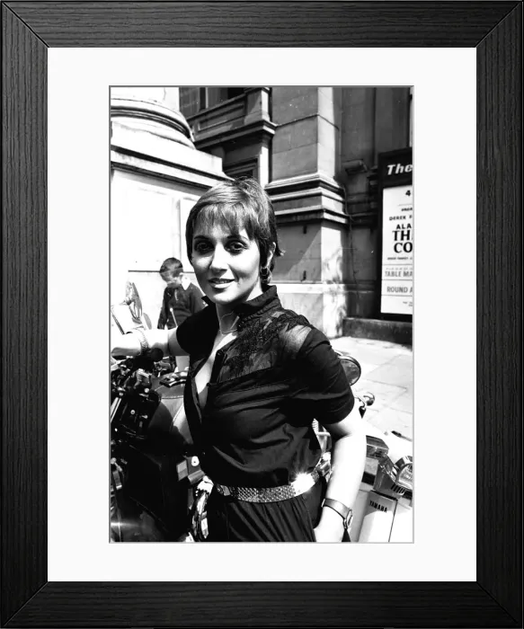Framed Print : Adrienne Posta and Derek Fowlds at the Theatre Royal, Newcastle where they are appearing Framed Print : Adrienne Posta and Derek Fowlds at the Theatre Royal, Newcastle where they are appearing