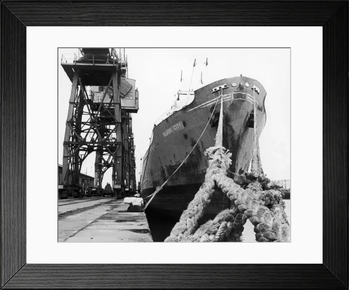 Framed Print : The cargo ship Silver City seen here berthed at Teesside. 24th April 1980 Framed Print : The cargo ship Silver City seen here berthed at Teesside. 24th April 1980