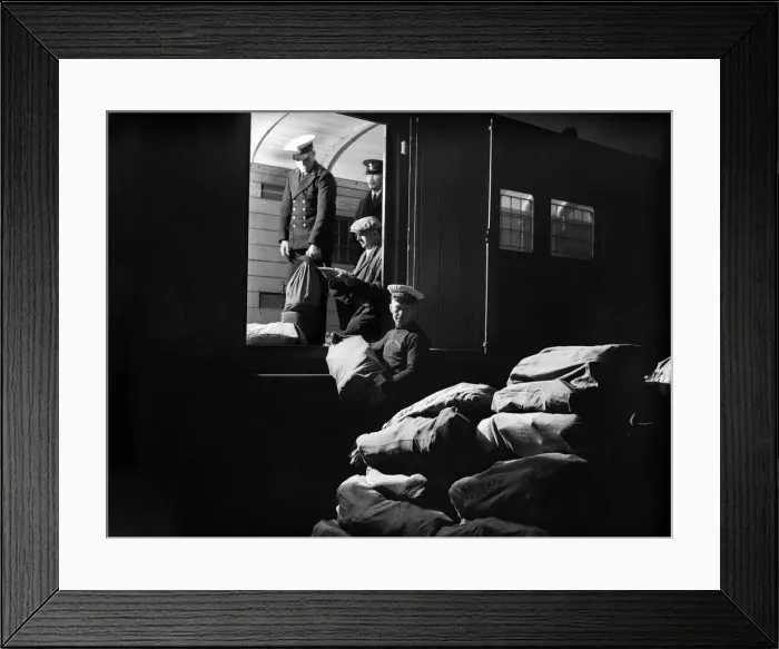 Framed Print : Series of images for Daily Herald Feature flight to Australia Framed Print : Series of images for Daily Herald Feature flight to Australia