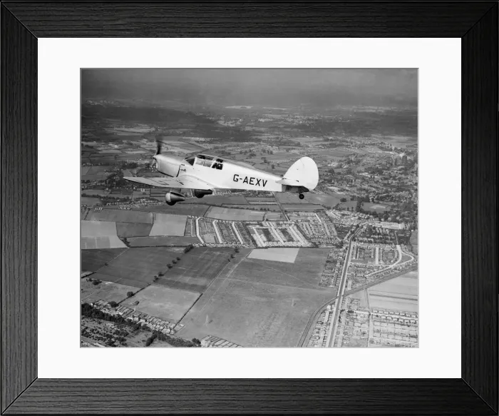 Framed Print : A Percival P10 Vega Gull seen here in flight. 24th May 1938 Framed Print : A Percival P10 Vega Gull seen here in flight. 24th May 1938
