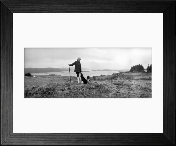 Framed Print : Frances Shand Kydd, mother of Princess Diana, Princess of Wales, pictured in Oban Framed Print : Frances Shand Kydd, mother of Princess Diana, Princess of Wales, pictured in Oban