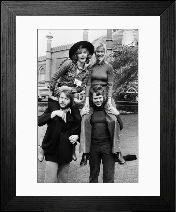 Framed Print : Swedish pop group ABBA consisting of Agnetha FAltskog, BjAarn Ulvaeus