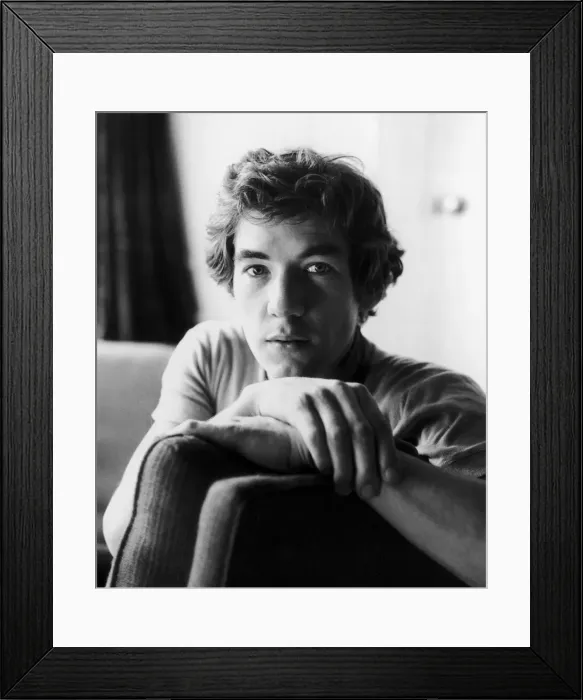 Framed Print : Ian McKellen photographed at his flat in West London. 1st October 1969 Framed Print : Ian McKellen photographed at his flat in West London. 1st October 1969