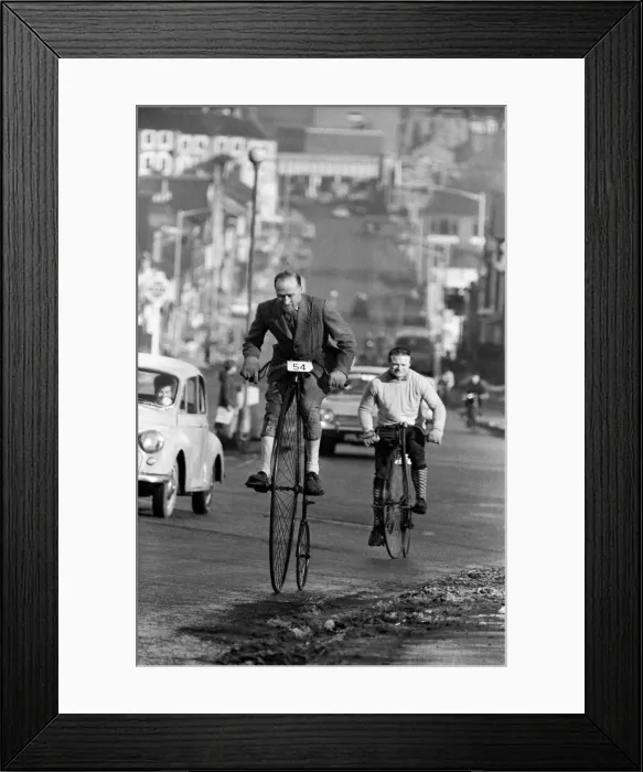 Framed Print : London to Brighton Bike Ride. 9th February 1969 Framed Print : London to Brighton Bike Ride. 9th February 1969