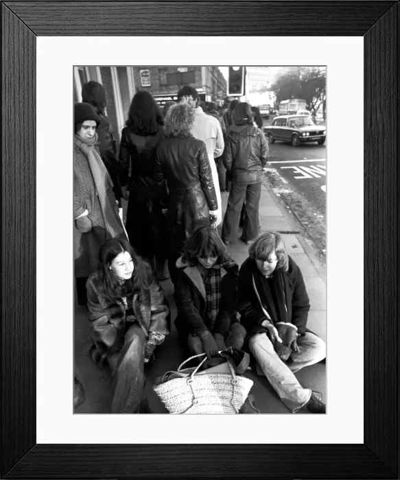 Framed Print : Elton John fans spent the night in sub-zero temperatures to make sure of getting tickets Framed Print : Elton John fans spent the night in sub-zero temperatures to make sure of getting tickets