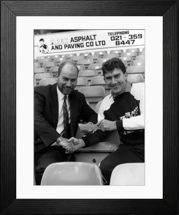 Framed Print : Ian Atkins, Birmingham City Assistant Manager, receives box sponsorship cheque from Ian Framed Print : Ian Atkins, Birmingham City Assistant Manager, receives box sponsorship cheque from Ian