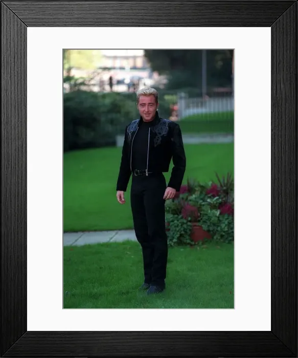 Framed Print : Michael Flatley Irish Dancer October 97 Outside the Hyde Park Hotel in london to Framed Print : Michael Flatley Irish Dancer October 97 Outside the Hyde Park Hotel in london to