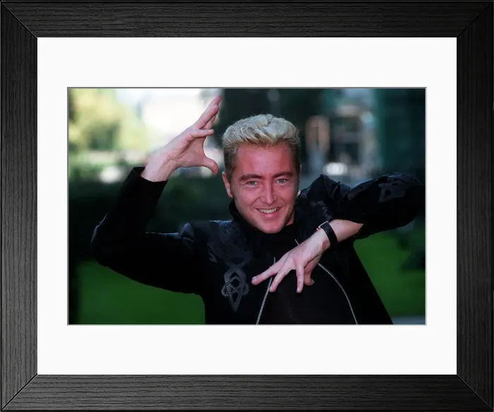 Framed Print : Michael Flatley Irish Dancer October 97 Outside the Hyde Park Hotel in london to Framed Print : Michael Flatley Irish Dancer October 97 Outside the Hyde Park Hotel in london to