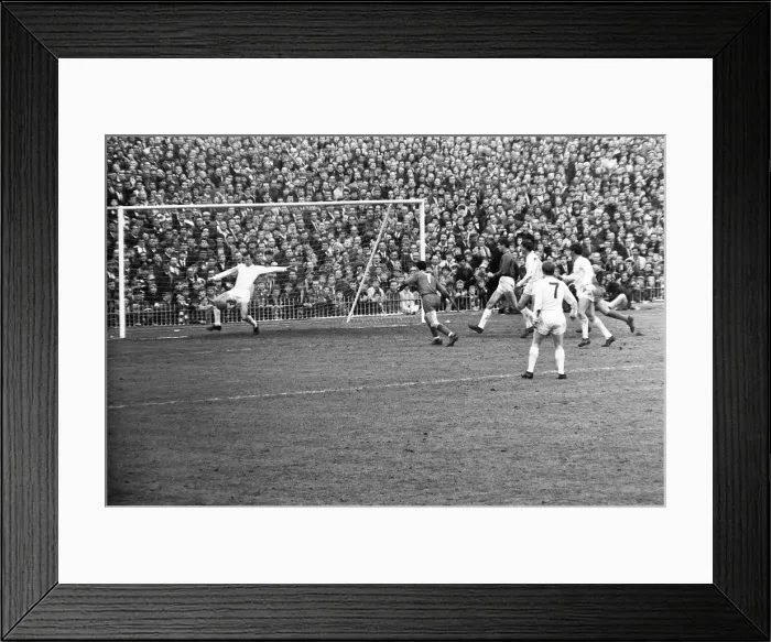 Framed Print : FA Cup Semi Final match at Villa Park. West Bromwich Albion 2 v Birmingham City 0 Framed Print : FA Cup Semi Final match at Villa Park. West Bromwich Albion 2 v Birmingham City 0