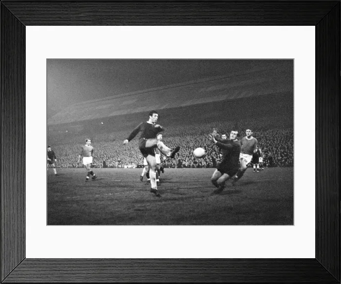 Framed Print : League Cup Semi Final First Leg match at St Andrews. Birmingham City 1 v Queens Park Framed Print : League Cup Semi Final First Leg match at St Andrews. Birmingham City 1 v Queens Park