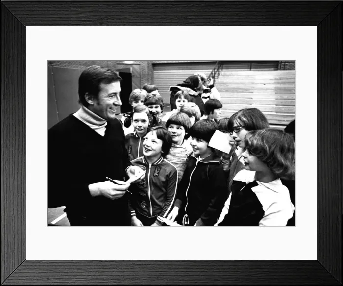 Framed Print : Roy Castle hosted a special performance of the popular Record Breakers show at Gateshead Framed Print : Roy Castle hosted a special performance of the popular Record Breakers show at Gateshead