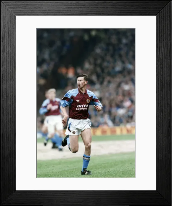 Framed Print : Steve Froggatt, Aston Villa Football Player, Winger, 1991 - 1994, 35 appearances, 2 goals Framed Print : Steve Froggatt, Aston Villa Football Player, Winger, 1991 - 1994, 35 appearances, 2 goals