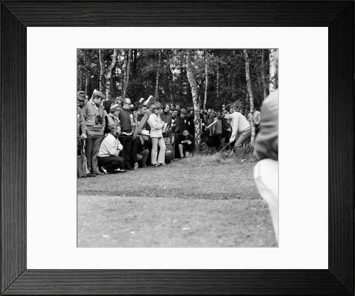 Framed Print : Graham Marsh playing golf in the Piccadilly World Match Play Championship, which he lost Framed Print : Graham Marsh playing golf in the Piccadilly World Match Play Championship, which he lost