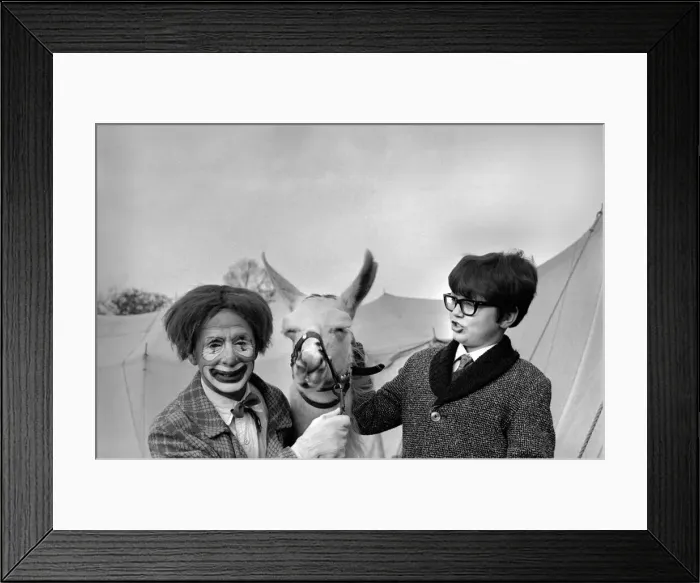 Framed Print : Entertainment Circus Children: 10 year old David Hibling Framed Print : Entertainment Circus Children: 10 year old David Hibling