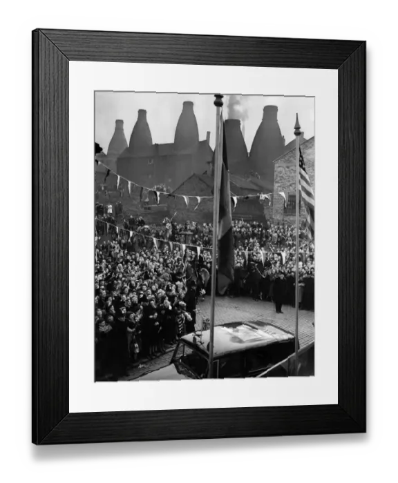 Framed Print : With a symbolic background of Pot Banks, the Royal car containing Princess Elizabeth Framed Print : With a symbolic background of Pot Banks, the Royal car containing Princess Elizabeth
