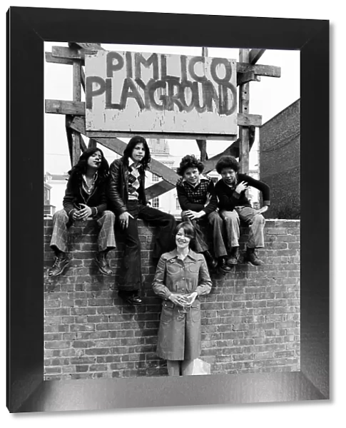 Glenda Jackson seen with the children of Pimlico where she held a press reception to