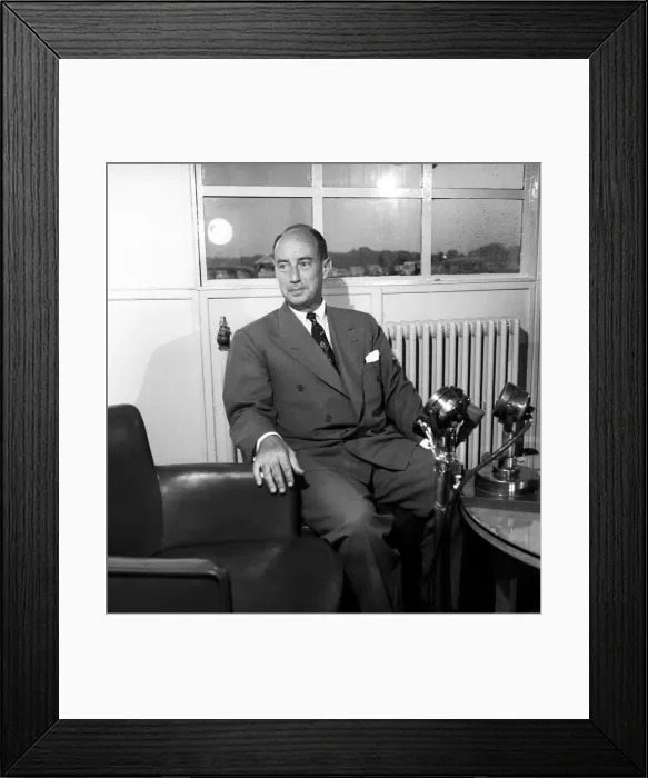 Framed Print : Politics: USA: Mr. Adlai Stevenson, one-time candidate in the U. S. A Framed Print : Politics: USA: Mr. Adlai Stevenson, one-time candidate in the U. S. A