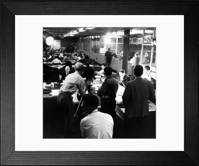 Framed Print : Daily Mirror Offices, Holborn, London, 1961. Newsroom Framed Print : Daily Mirror Offices, Holborn, London, 1961. Newsroom