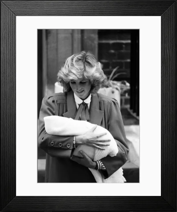 Framed Print : Prince Harry leaves St Marys Hospital, London, after birth previous day Framed Print : Prince Harry leaves St Marys Hospital, London, after birth previous day