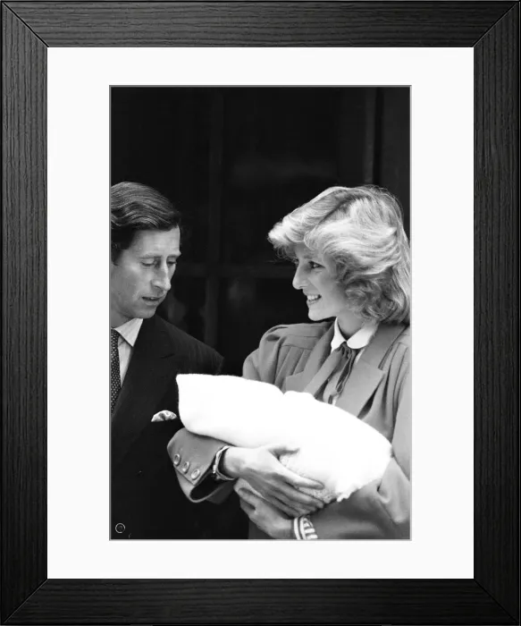 Framed Print : Prince Harry leaves St Marys Hospital, London, after birth previous day Framed Print : Prince Harry leaves St Marys Hospital, London, after birth previous day
