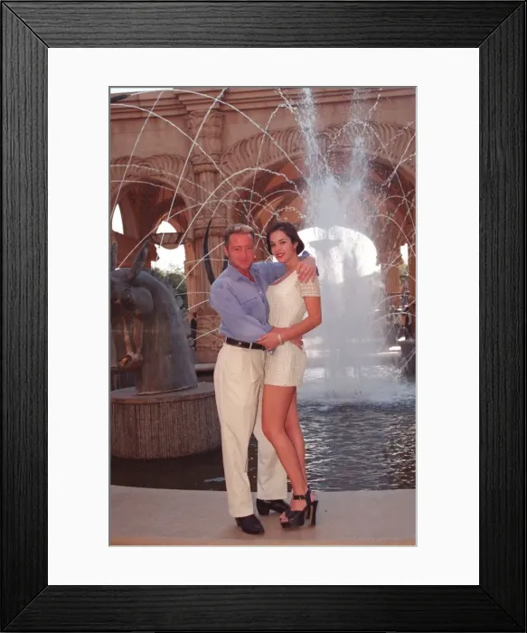 Framed Print : Michael Flatley and South African model Simone 1998 in South Africa where he met Framed Print : Michael Flatley and South African model Simone 1998 in South Africa where he met