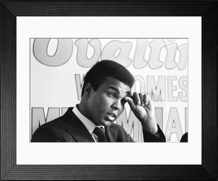 Framed Print : Muhammad Ali visits the co-op and Birmingham New Street railway station during his
