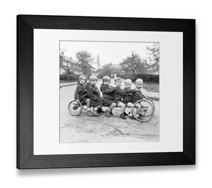 Framed Print : The Hatton triplets from Manchester, Deborah, Sharon and Allison with the Quilty triplets Framed Print : The Hatton triplets from Manchester, Deborah, Sharon and Allison with the Quilty triplets