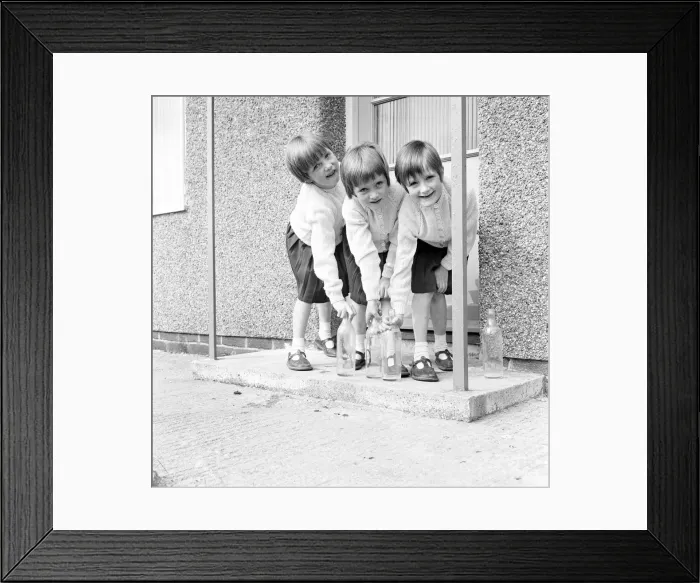Framed Print : The Hatton triplets from Manchester, Deborah, Sharon and Allison now terrorising their