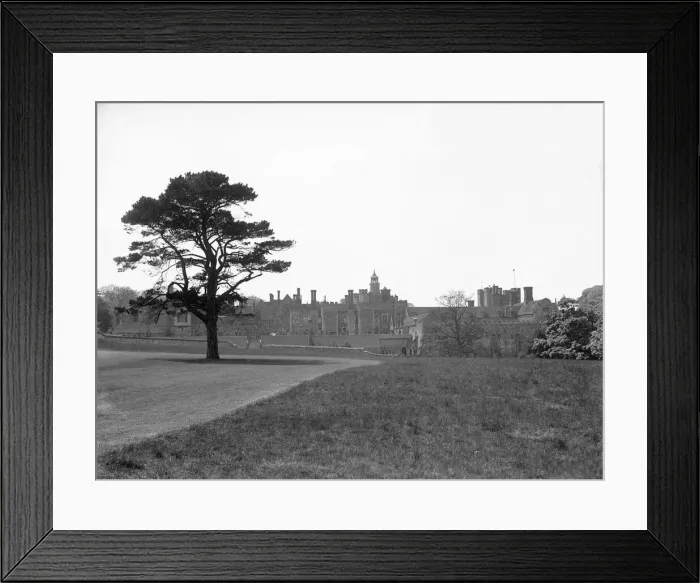 Framed Print : Knole House, English country house in Sevenoaks, west Kent. Circa 1920