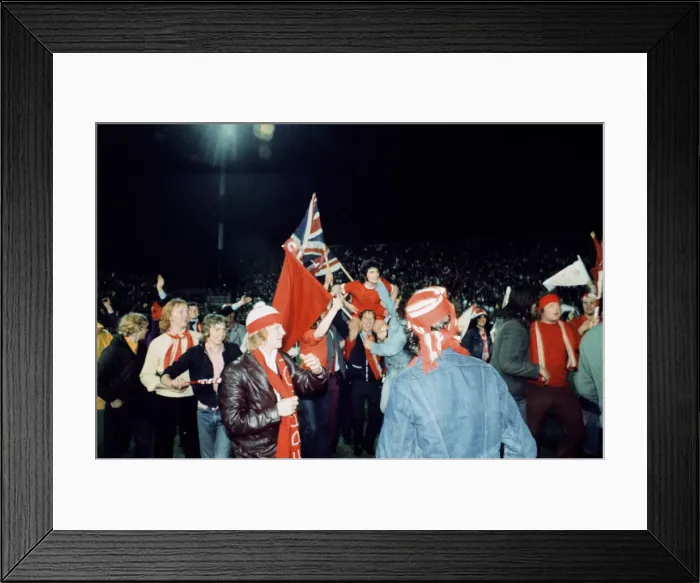 Framed Print : UEFA Cup Final Second Leg match in Munich. Borussia Munchengladbach 2 v Liverpool 0 Framed Print : UEFA Cup Final Second Leg match in Munich. Borussia Munchengladbach 2 v Liverpool 0