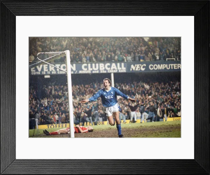 Framed Print : Action from the FA cup fourth round match replay between Everton