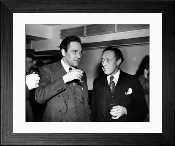 Framed Print : Hugh Cudlipp, Managing Editor of the Sunday Express, pictured with Harry Ainsworth Framed Print : Hugh Cudlipp, Managing Editor of the Sunday Express, pictured with Harry Ainsworth