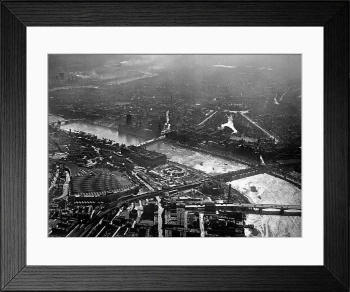 Framed Print : Aerial view of the 1951 Exhibition site for the Festival of Britain on the South bank Framed Print : Aerial view of the 1951 Exhibition site for the Festival of Britain on the South bank