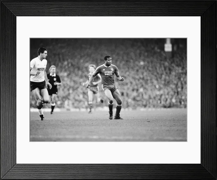 Framed Print : English League Division One match at Anfield, Liverpool 5 v Nottingham Forest 0 Framed Print : English League Division One match at Anfield, Liverpool 5 v Nottingham Forest 0