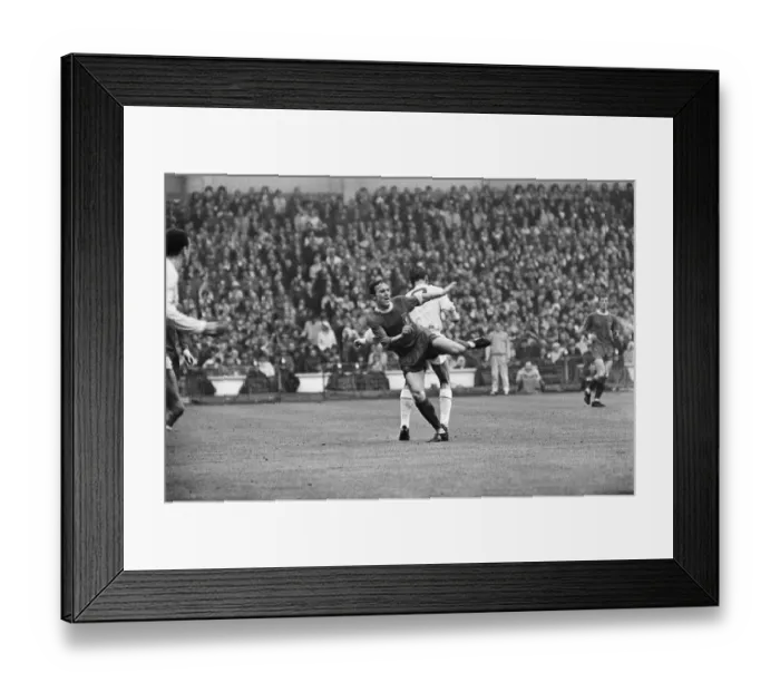 Framed Print : 1965 FA Cup Final at Wembley Stadium, Liverpool 2 v Leeds United 1 Framed Print : 1965 FA Cup Final at Wembley Stadium, Liverpool 2 v Leeds United 1
