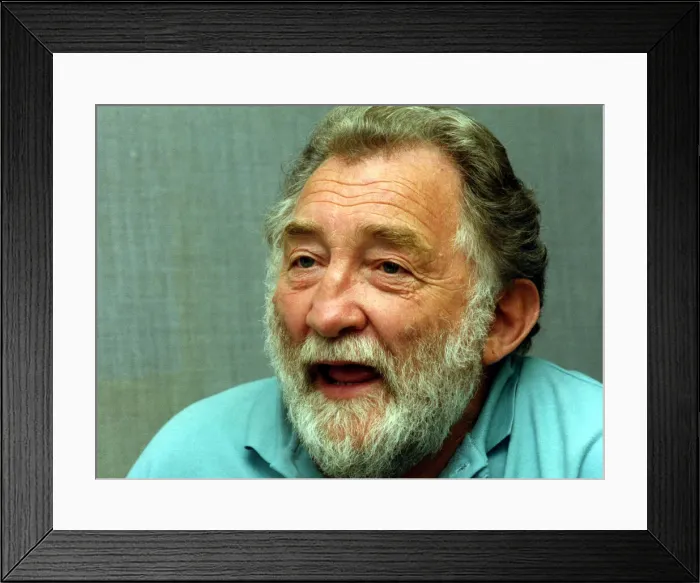 Framed Print : Dr David Bellamy being interviewed at the Newcastle Chronicle Framed Print : Dr David Bellamy being interviewed at the Newcastle Chronicle