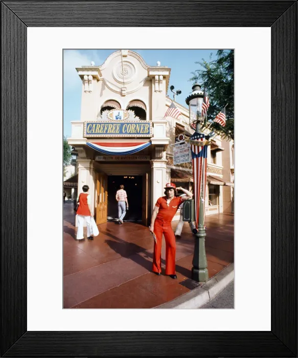 Framed Print : The England football team in the USA during the countrys bi-centennial year Framed Print : The England football team in the USA during the countrys bi-centennial year